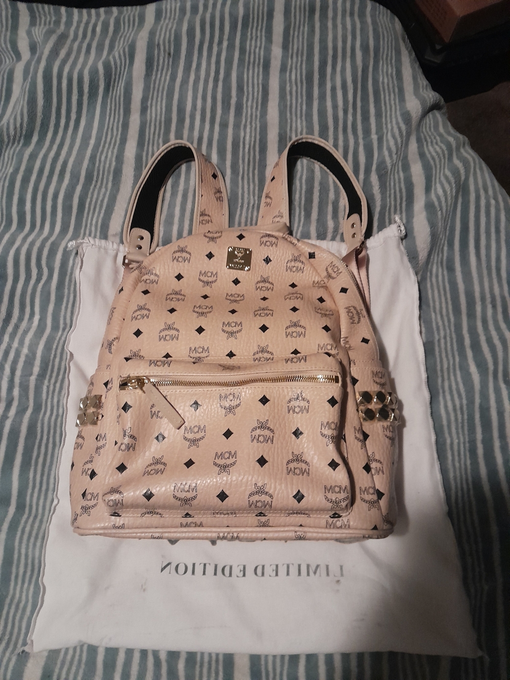 MCM Blush Pink Logo-Print Backpack with Gold Hardware - Picture 6 of 7
